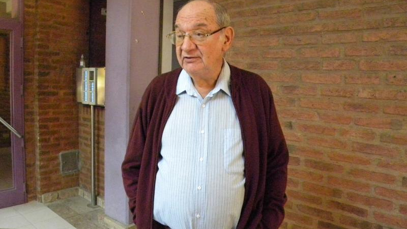 "La crisis es tal que a un supermercadista le conviene cerrar y poner un 24 horas"