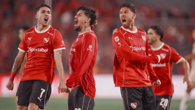Independiente goleó a Platense y ganó por primera vez en el torneo
