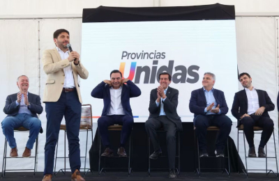 El gobierno prepara una convocatoria con gobernadores