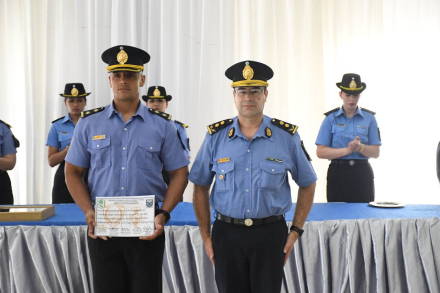 acto cursos policia (12).jpg