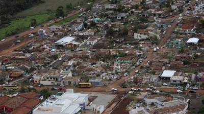 Un tornado arrasa una ciudad del sur de Brasil y deja al menos seis muertos y 750 heridos