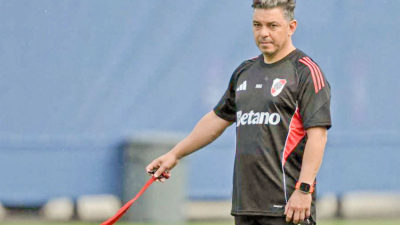 River, obligado a ganar frente a Vélez, y Boca va por el uno de la zona ante Tigre