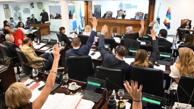El gobierno llamó a extraordinarias para consolidar deudas por $300.000 millones