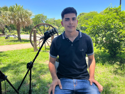 Daniel Paredes.jpg