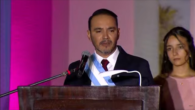 Juan Pablo Valdés asumió como gobernador