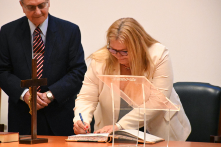 legis3.jpg