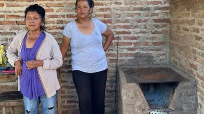 Avanza la construcción de cocinas a leña para comunidades indígenas del Chaco
