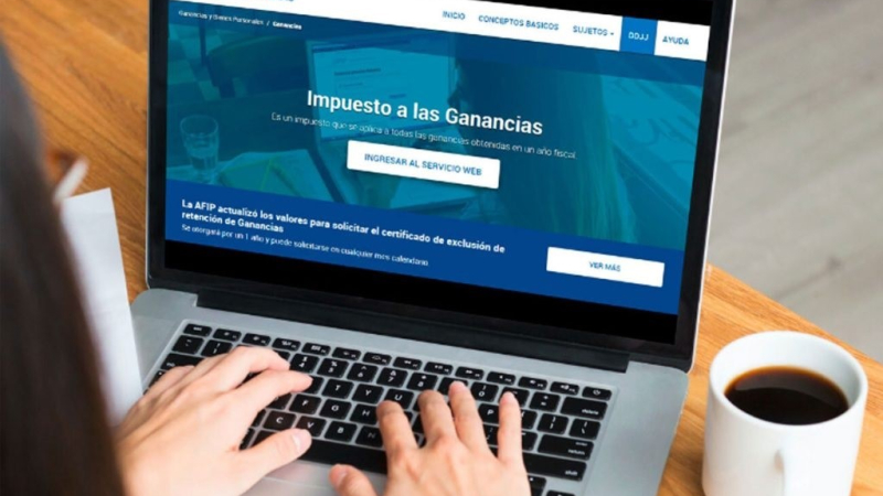Consumos en el exterior: cómo hacer que ARCA te devuelva dinero por compras afuera del país