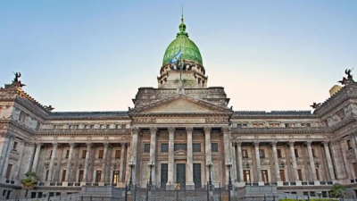 El Gobierno analiza llamar otra vez a extraordinarias para el 2 de febrero