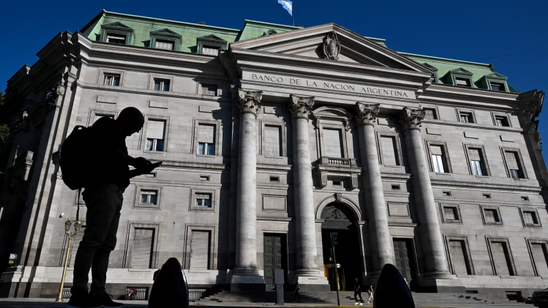Por equivocación, el Banco Nación depositó hasta $700 mil en cuentas sueldo