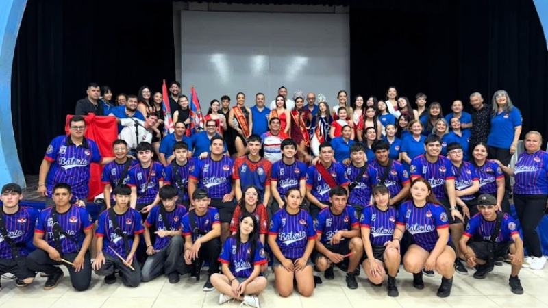 Marabú y Marabukín presentaron sus temas y protagonistas para el carnaval