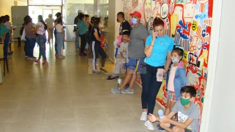 Invitan a colaborar con regalos para niños del Pediátrico
