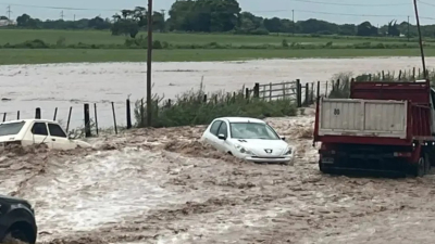 Salta bajo agua: cayeron casi 100 milímetros en una hora