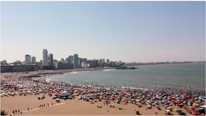 ola Mar del Plata.JPG