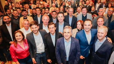 Hermetismo por la reunión de los gobernadores en medio de las negociaciones por la reforma laboral de Milei