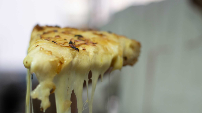 Por el Día Internacional de la Pizza habrá una degustación masiva solidaria frente al Obelisco
