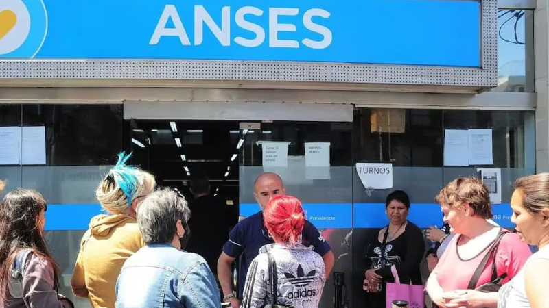 Calendario de pagos de ANSES: fechas, montos actualizados y grupos alcanzados