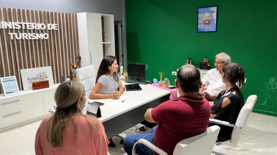 Reunión de coordinación y planificación turística con representantes de Clorinda