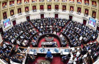 Con legisladores chaqueños en escena, Diputados define la reforma laboral