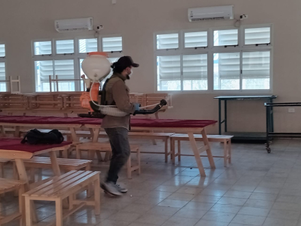 Clorinda fumigan establecimientos educativos como acción preventiva contra el dengue (2).jpeg