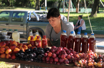 Las frutas de estación, como sandía y melón, con alta demanda