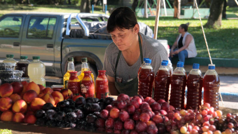 Las frutas de estación, como sandía y melón, con alta demanda