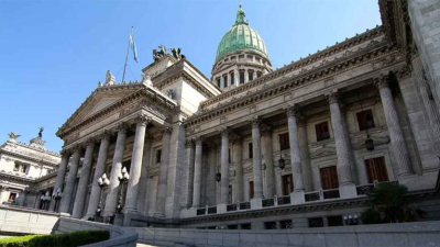 Diputados debate la reforma laboral en medio del paro de la CGT