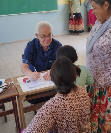 Refuerzan-la-cobertura-sanitaria-en-el-área-de-El-Potrillo-tras-el-acuerdo-con-referentes-comunitarios-(3)