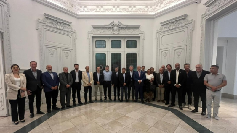 "Estamos en un país en el que el gobierno cree que la industria debe desaparecer"