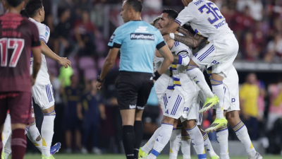 Boca Juniors goleó 3-0 a Lanús y volvió a la victoria tras cuatro partidos en el Apertura