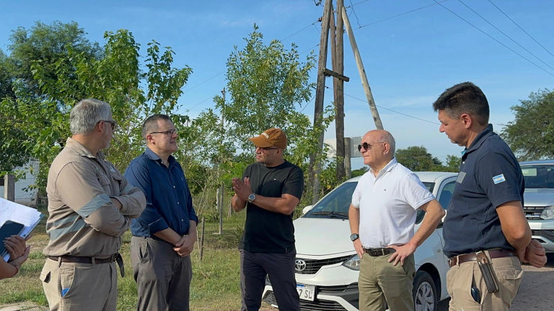 Mejoras eléctricas en parajes cercanos y en barrios de Colonia Elisa