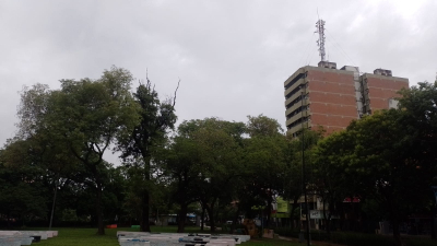 Las tormentas continuarán hasta mañana, con probabilidad de lluvias intensas
