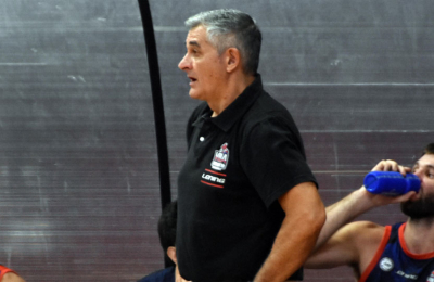 Villa conocerá hoy su rival de los playoffs de Reclasificación