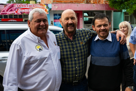 Insfrán compartió almuerzo con vialeros (9).jpeg