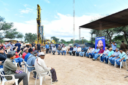 Nueva Perforación de Agua en El Potrillo8.jpg