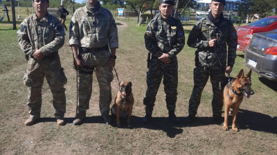 Guías y perros del Chaco mostraron cómo intervienen en situaciones extremas