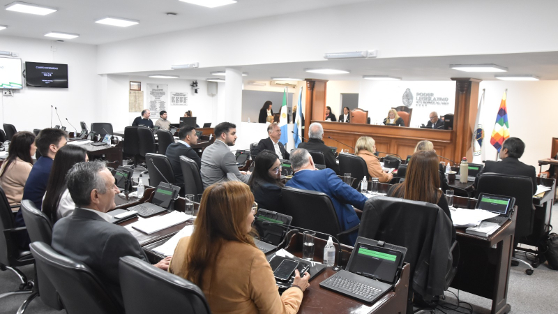El oficialismo convocó a una sesión extraordinaria para la tarde de hoy