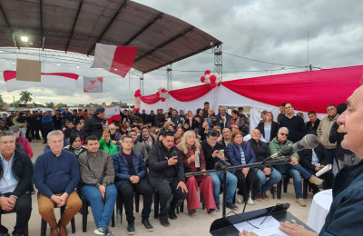 Radicales: entusiasmo y optimismo en la asunción de nuevas autoridades del comité