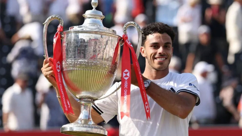 Cerúndolo es el primer argentino campeón en Queen’s y ganador de su primer ATP 500