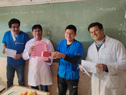 El centro de salud María Cristina fortalece la promoción de hábitos saludables en las escuelas de la zona oeste 22-06-2026 (1)