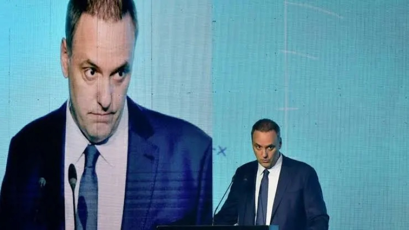 Adorni deberá avisar a la Justicia para salir del país