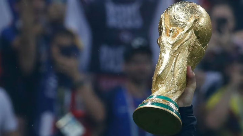 Cómo es el lujoso regalo que la FIFA entregará por primera vez en la historia al campeón del mundo