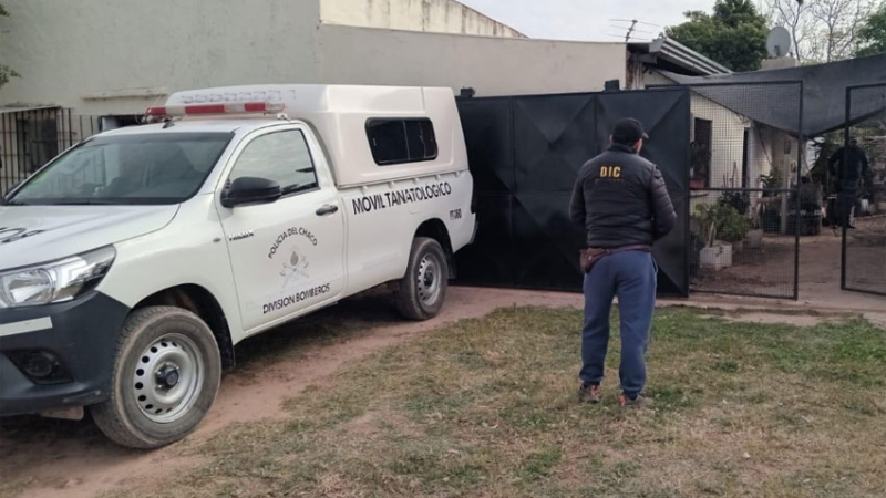 Un joven murió electrocutado luego de tocar un pilar