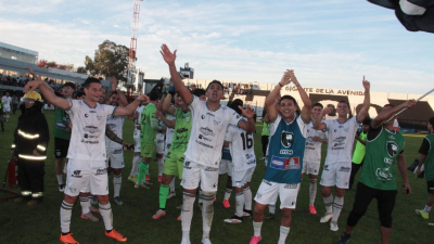For Ever y un triunfo sensacional ante Morón que invita a soñar