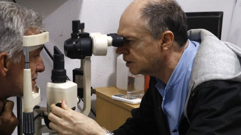 Salud y oftalmólogos realizan pesquisas gratuitas y programan intervenciones en el Perrando