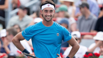 Thiago Tirante logró la mayor victoria de su carrera y avanzó a cuartos de final