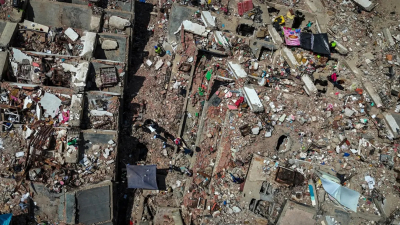 Ya son 321 las víctimas por el sismo en Colombia