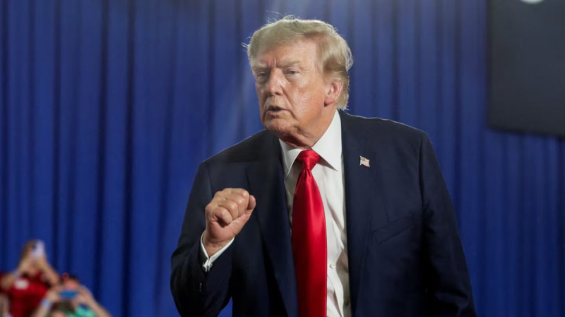 Una jueza de EE.UU. declaró ilegal la suspensión de visas de Trump para 75 países