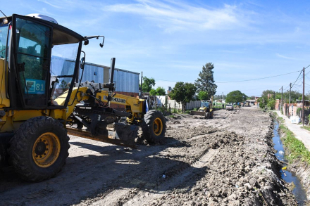 trabajos de recuperacion de una calle del barrio Santa Rosa de la ciudad de Formosa (2)
