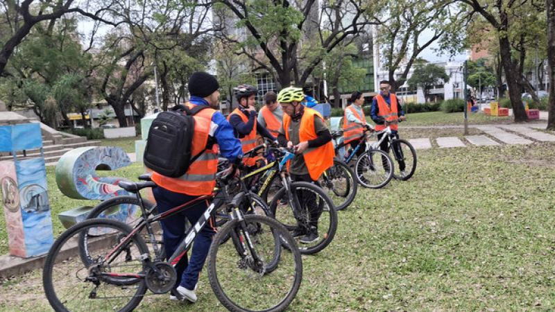 Nace un nuevo circuito cicloturista para descubrir las esculturas que le dieron identidad a Resistencia